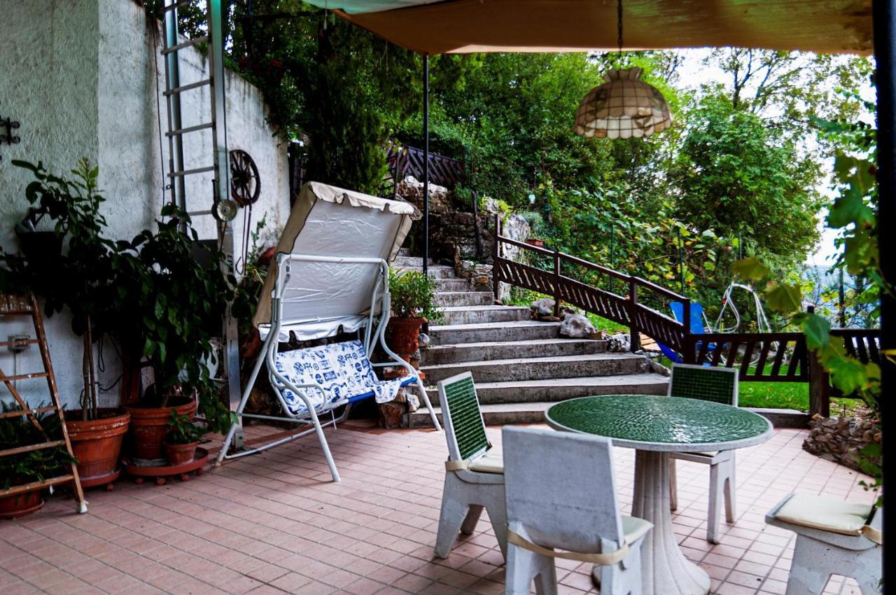 Su Da Noi Bed & Breakfast San Dorligo della Valle Eksteriør bilde